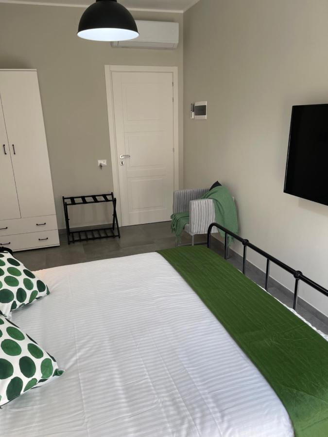 Viariva Rooms Cagliari Bagian luar foto
