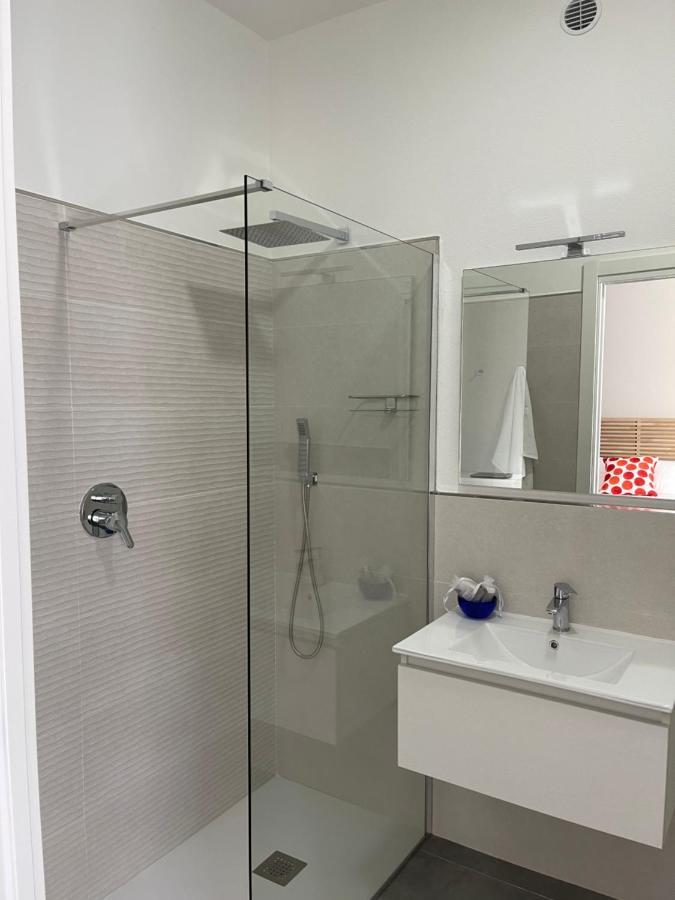 Viariva Rooms Cagliari Bagian luar foto